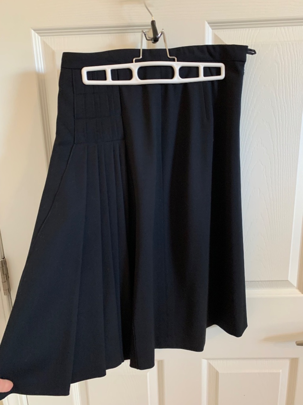 VINTAGE Akris lined navy wool skirt, sz 6 - Picture 5 of 12